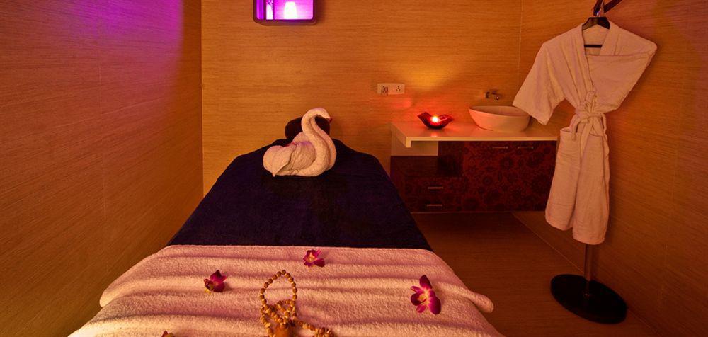 Hotel Ramada Egmore 5*